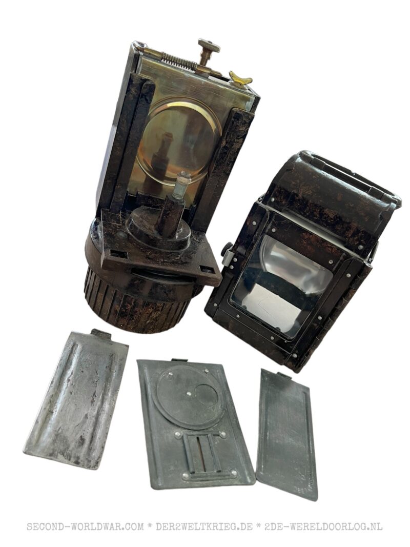 German Wehrmacht / Reichsbahn lantern (Einheitslaterne) - Image 4
