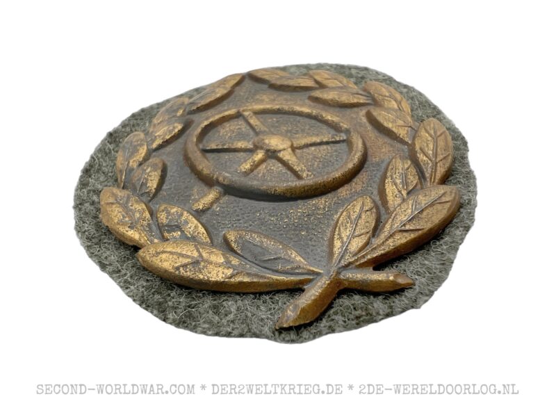 German Driver Proficiency Badge (Kraftfahrbewährungsabzeichen) in bronze - Image 3