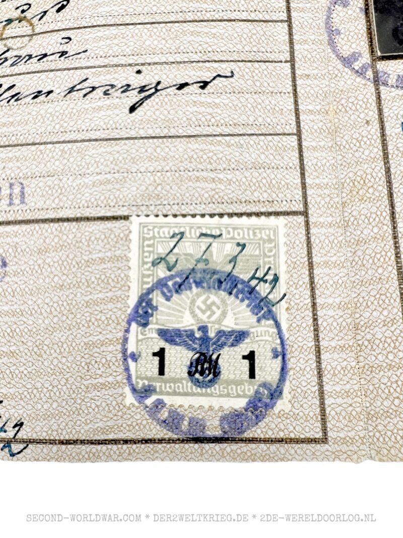 German ID (Kennkarte) woman 1942 - Image 3