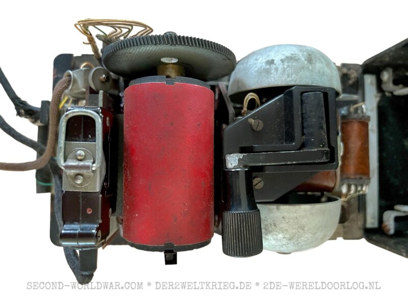 German desk phone (Tischfernsprecher 38) 1943 with listener (Mithörer) - Image 7