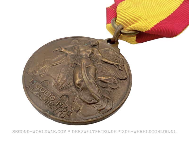Spanish Civil War Victory Medal for Nationalists 1936-1939 - Image 3