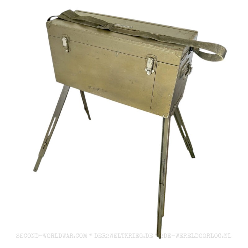 US Army Signal Corps BD-72 Field Telephone Switchboard - Image 2