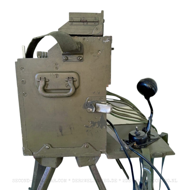 US Army Signal Corps BD-72 Field Telephone Switchboard - Image 8