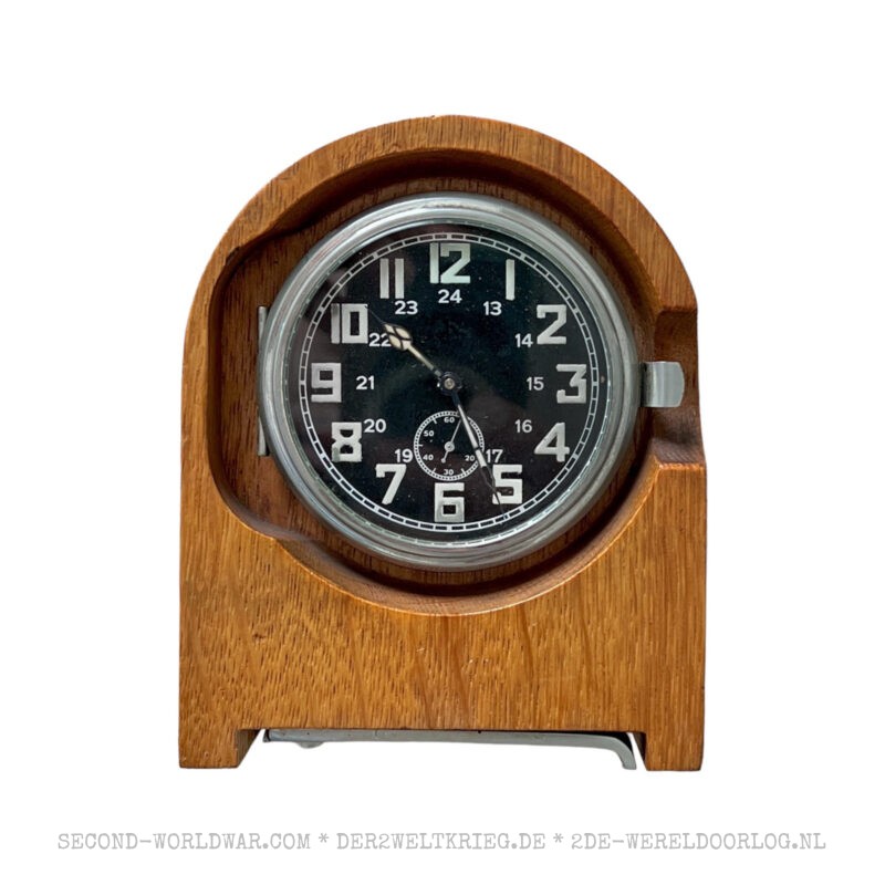 German Wehrmacht desk clock (Betriebsuhr) Kienzle 1937