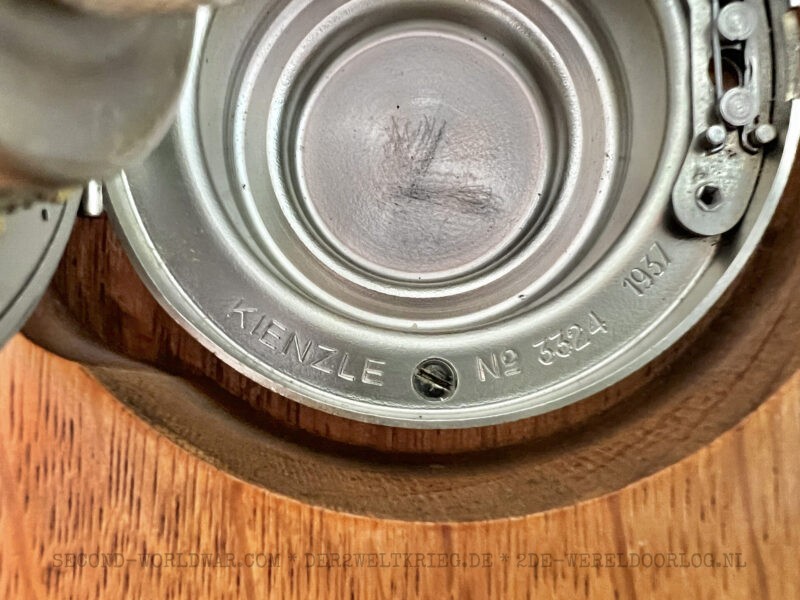 German Wehrmacht desk clock (Betriebsuhr) Kienzle 1937 - Image 7