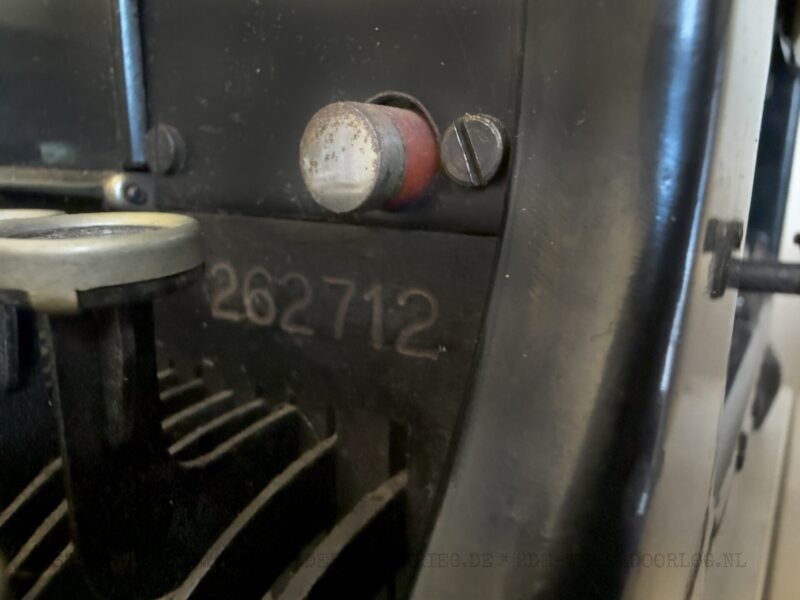 Continental Standard typewriter Waffen-SS 1924 - Image 12