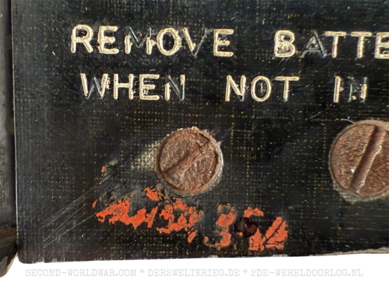 US Army Signal Corps EE-8-B field phone in canvas case 1944 - Image 5