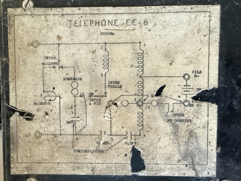 US Army Signal Corps EE-8-A field phone in leather case 1941 - Image 7