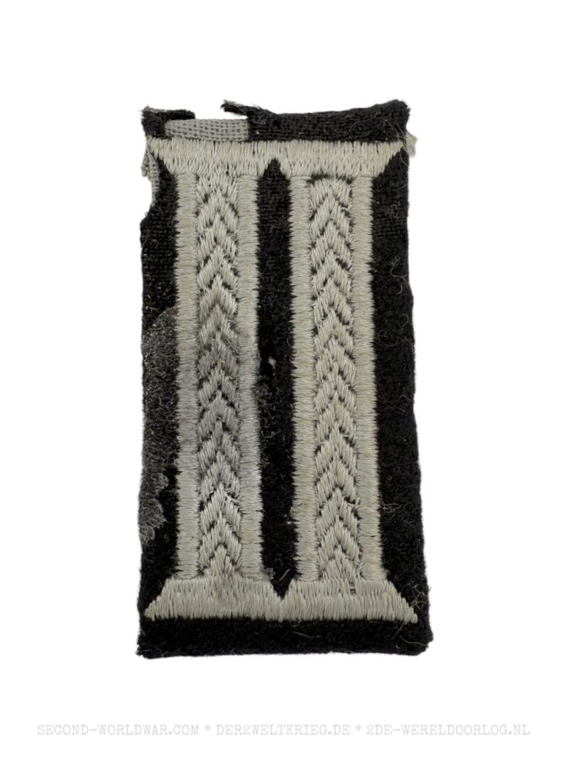German dress tunic (Waffenrock) insignia