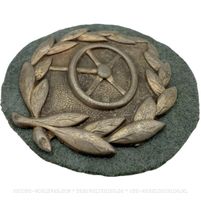 German Driver Proficiency Badge (Kraftfahrbewährungsabzeichen) in bronze - Image 3