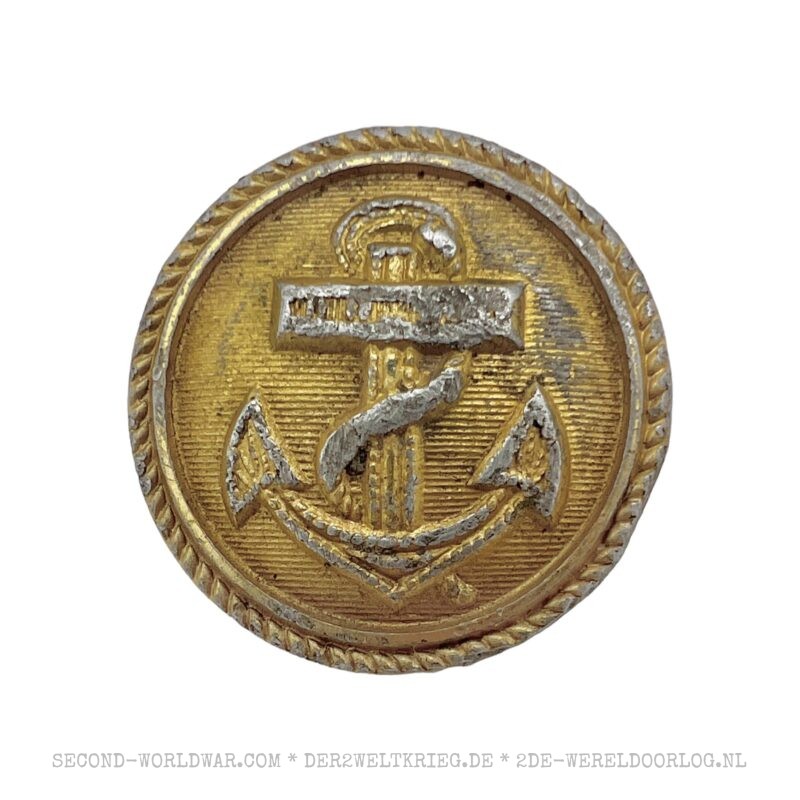 German Kriegsmarine uniform button 1940