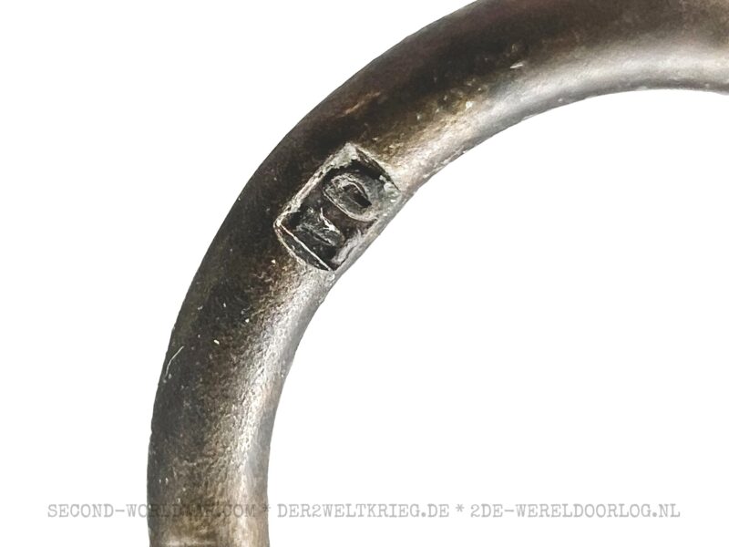 German War Merit Cross (Kriegsverdienstkreuz) 2nd class with swords zinc 10 - Image 4