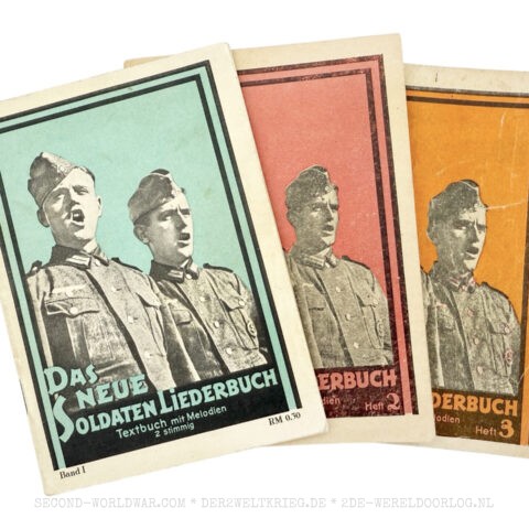 German song booklets 'Das Neue Soldaten Liederbuch' 1, 2, 3