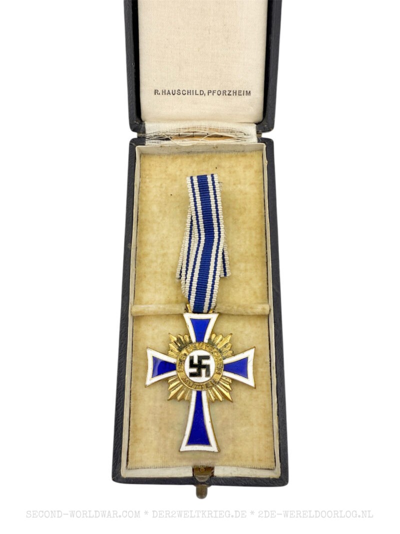 Cross of Honour of the German Mother (Mutterkreuz) with case R. Hauschild