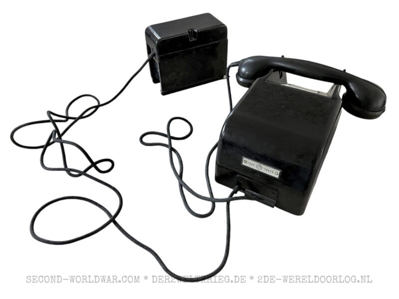 German desk phone (Tischfernsprecher 38) 1940