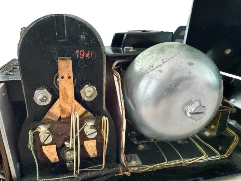 German desk phone (Tischfernsprecher 38) M&G 1940 - Image 6