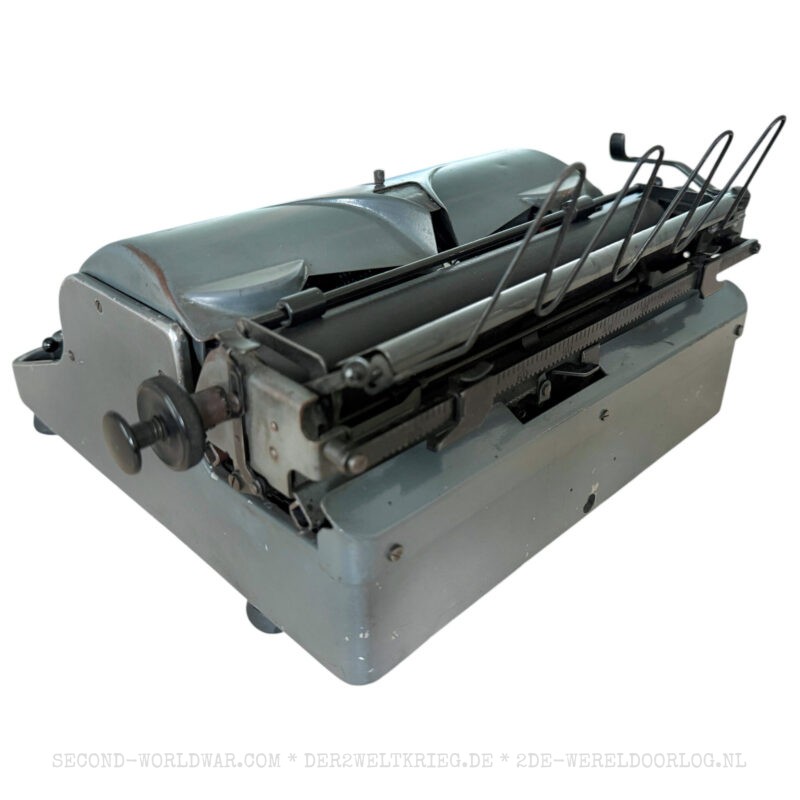 German Olympia Robust typewriter Waffen-SS 1941 - Image 2