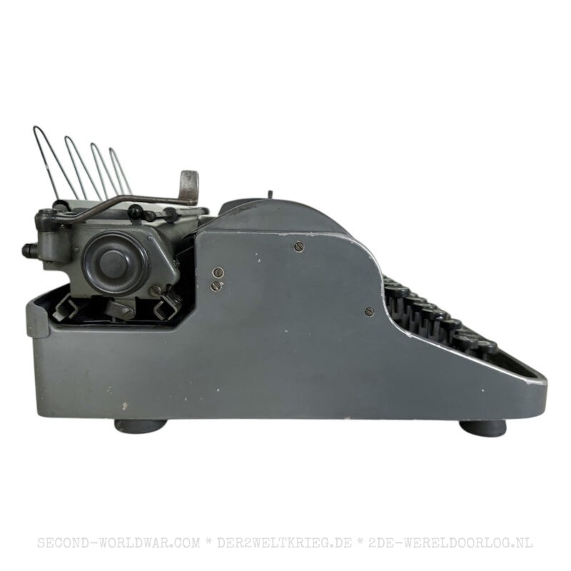 German Olympia Robust typewriter Waffen-SS 1941 - Image 3
