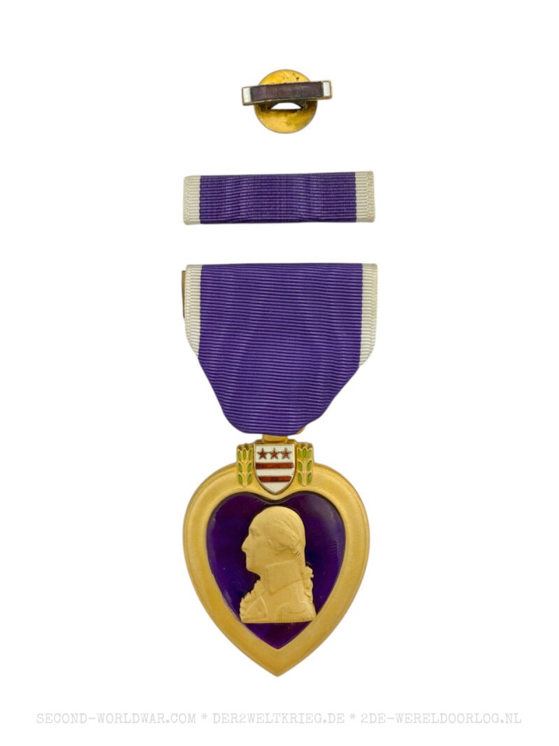 American Cased Purple Heart Medal with pin and ribbon - Image 3