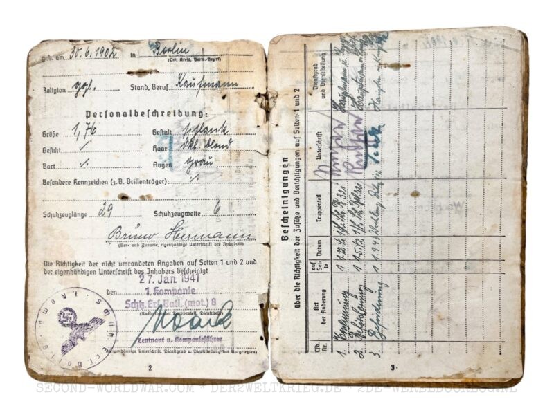 Wehrmacht Soldbuch 1944 - Image 3