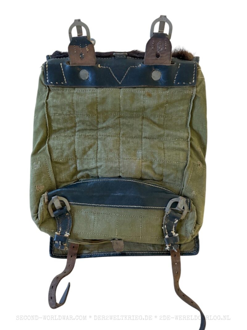 German Wehrmacht Backpack (Tornister 39) 'Affe' 1942 - Image 2