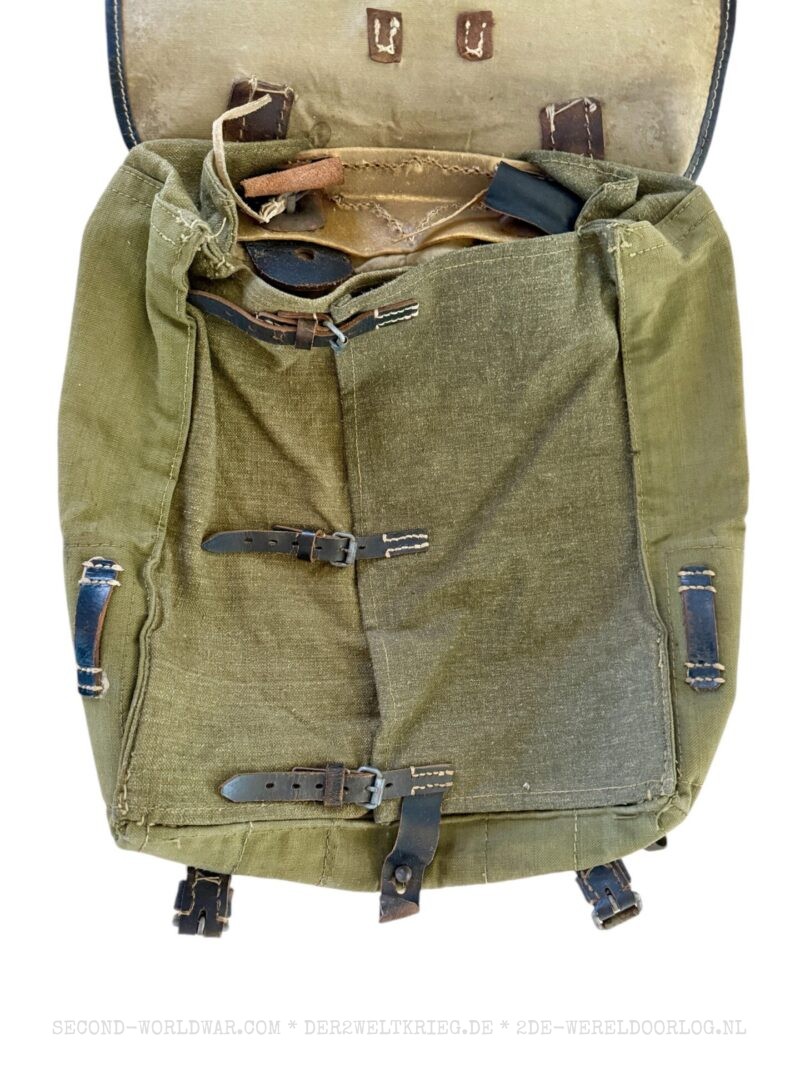 German Wehrmacht Backpack (Tornister 39) 'Affe' 1942 - Image 3