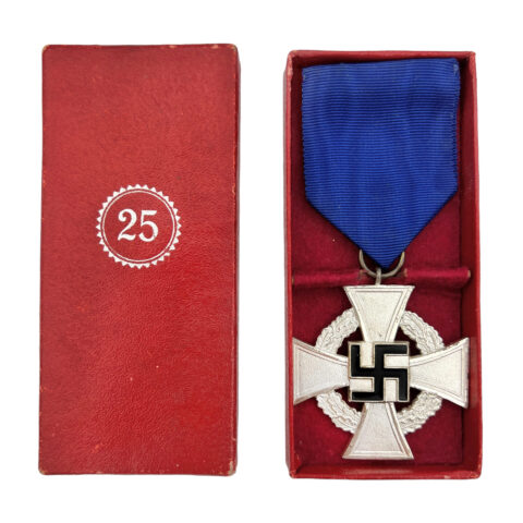 German Civil Service Faithful Service Medal (Treudienst-Ehrenzeichen) second class 25 years with case