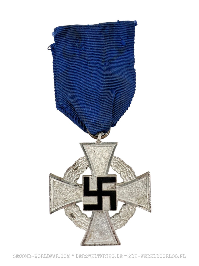 German Civil Service Faithful Service Medal (Treudienst-Ehrenzeichen) second class 25 years