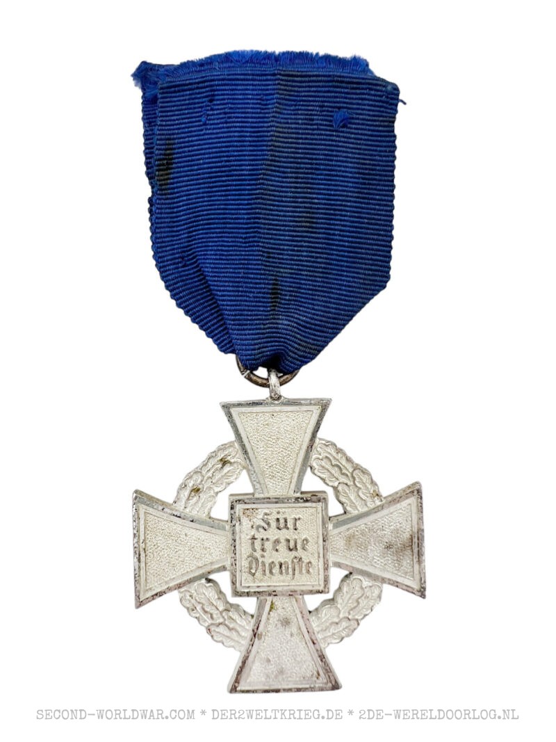 German Civil Service Faithful Service Medal (Treudienst-Ehrenzeichen) second class 25 years - Image 2