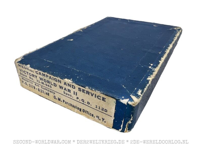 American cased World War II Victory Medal 1946 - Image 3