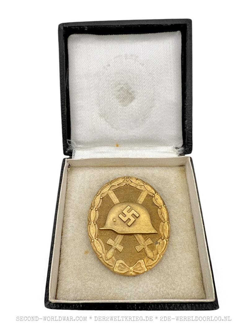 German Wound Badge gold 30 with Hauptmünzamt case