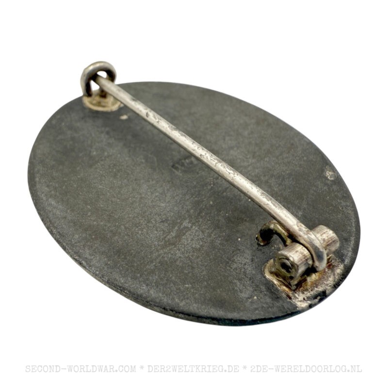 German Wound Badge silver L/11 with case - Image 7