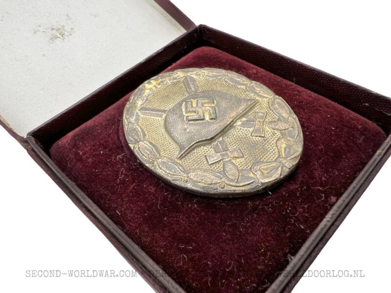 German Wound Badge silver 100 with case - Image 7