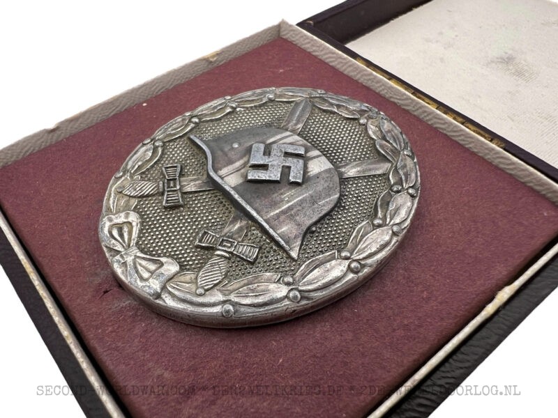 German Wound Badge silver 65 with case - Image 5