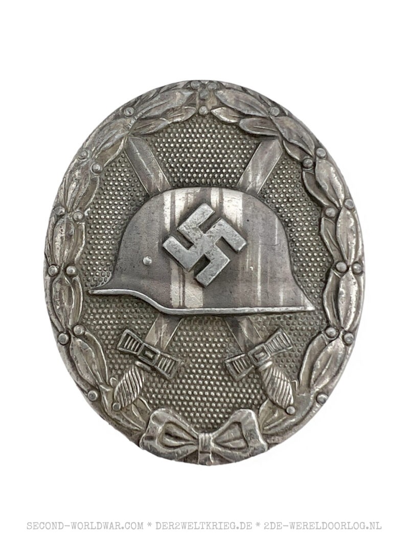German Wound Badge silver 65 with case - Image 2